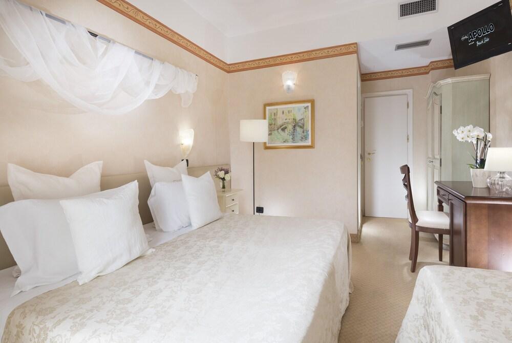 Hotel Apollo 리치오네 외부 사진