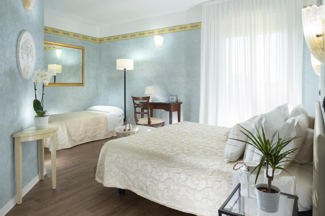 Hotel Apollo 리치오네 외부 사진
